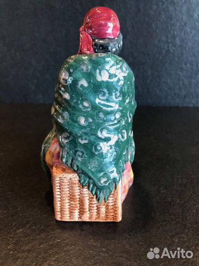 Фигурка Royal Doulton HN2159 Fortune teller Гадалк