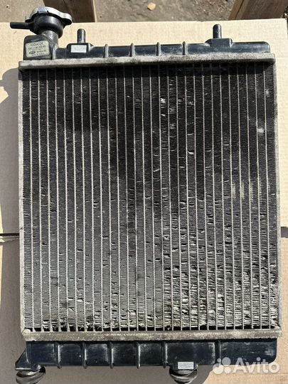 Радиатор охлаждения Hyundai Accent