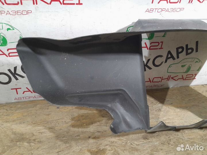 Воздуховод радиатора правый Porsche 911 15-19