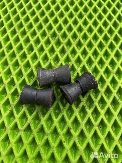 Сайлент блок двигатель v50 в50 рига Карпаты