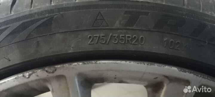 Triangle TH201 275/35 R20