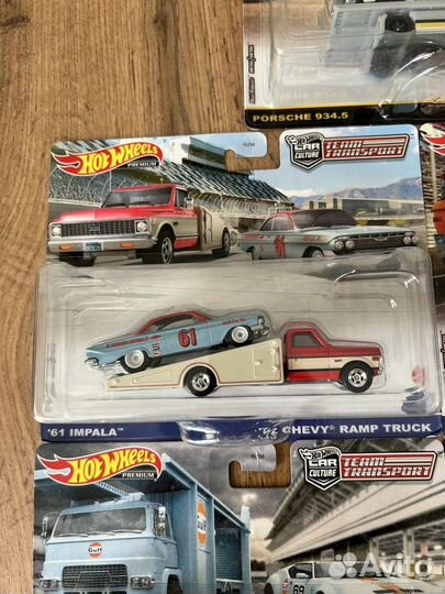 Hot wheels premium team transport