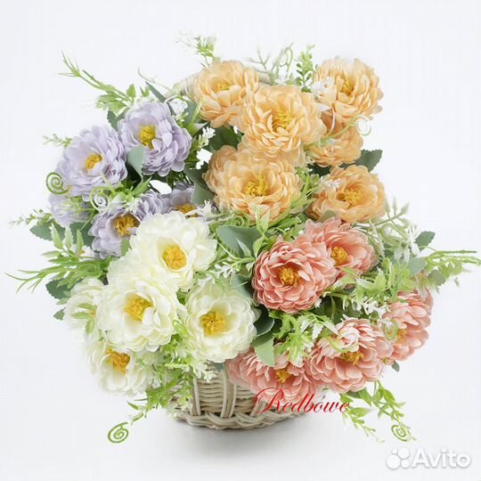 Цветы искусственные много разные