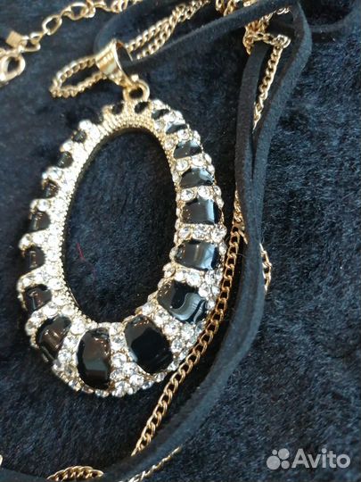 Кулон с камнями бижутерия