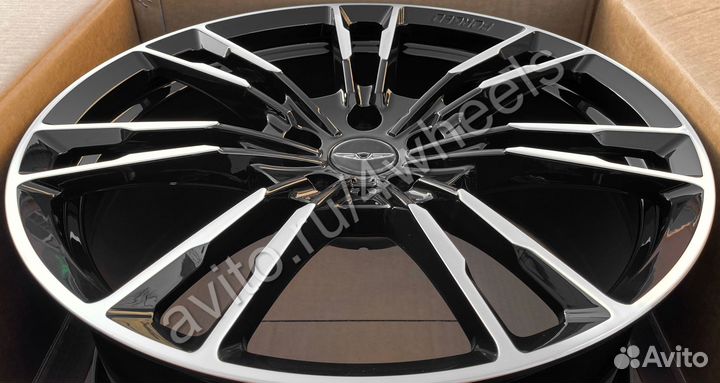 Кованые диски Genesis GV70 R19 наличие
