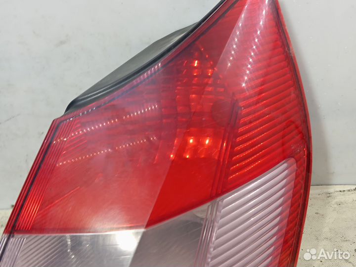 Фонарь задний правый Renault Scenic 2