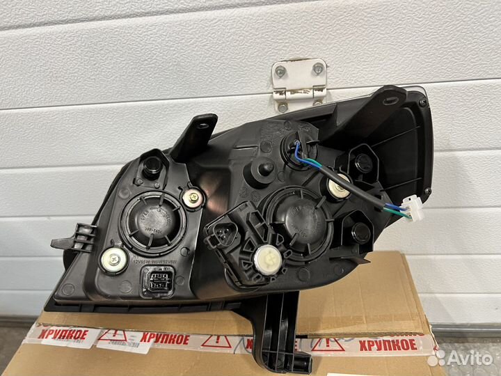 Фара правая на Geely MK