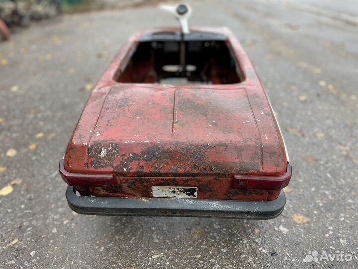 Педальный москвич 1988 год