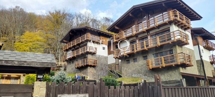 Дом 151 м² на участке 3 сот.