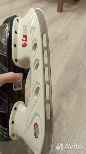 Коньки хоккейные 43