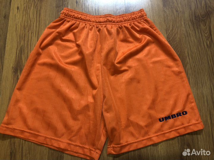 Шорты umbro S