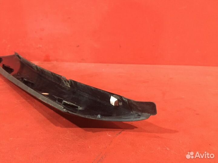Молдинг на стойку левый Skoda Yeti хетчбэк cbzb