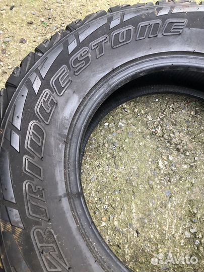 Bridgestone Dueler A/T 265/65 R17