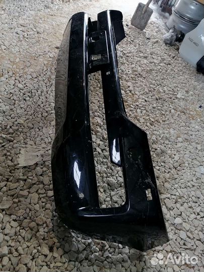 Бампер передний Toyota Land Cruiser 200 5211960M50