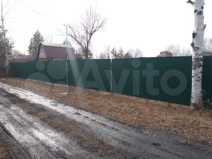 Дача 10 м² на участке 6 сот.