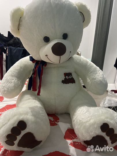 Плюшевый медведь
