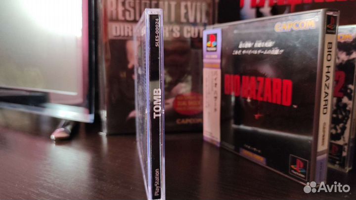 Tomb raider. Gold. ps 1