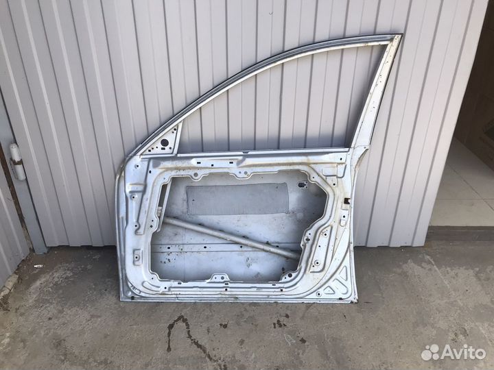 Дверь передняя правая Hyundai Sonata NF