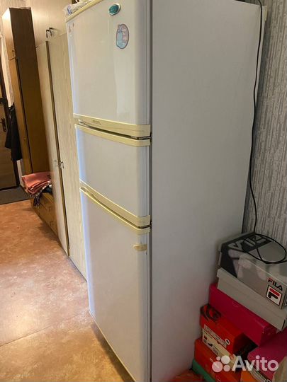 Холодильник