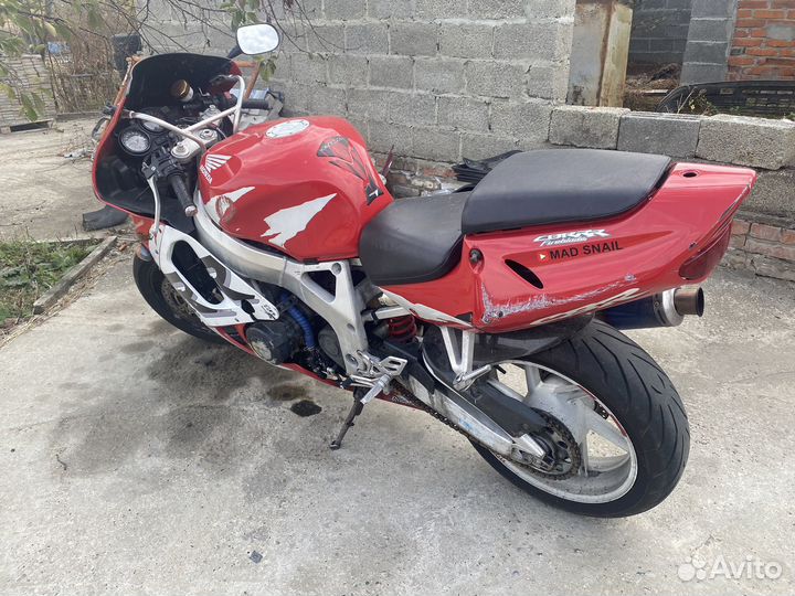 Honda cbr919 fireblade