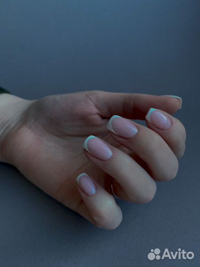 Маникюр, педикюр