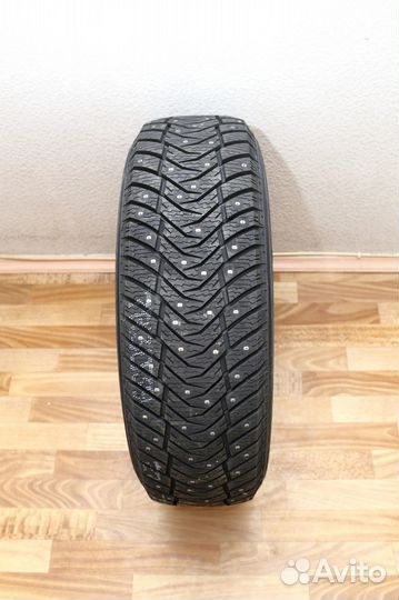 Yokohama IceGuard Stud IG65 215/55 R18 127