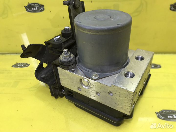 Блок ABS Nissan Skyline G37 V36 2007-2015