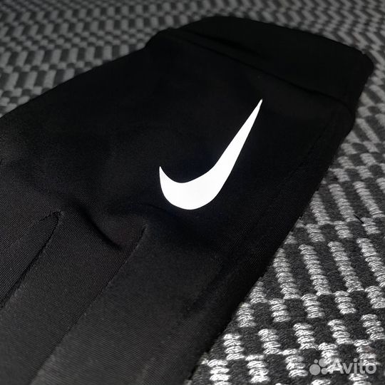 Перчатки Nike на зиму