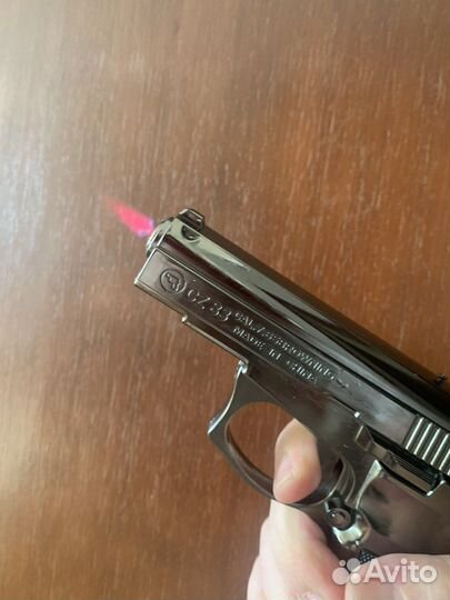 Зажигалка пистолет сz83 масштаб 1:1 металл