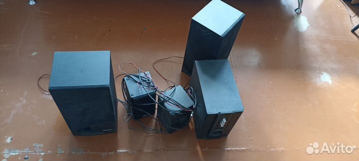 Колонки 2.1 sven SPS-820 требует ремонта