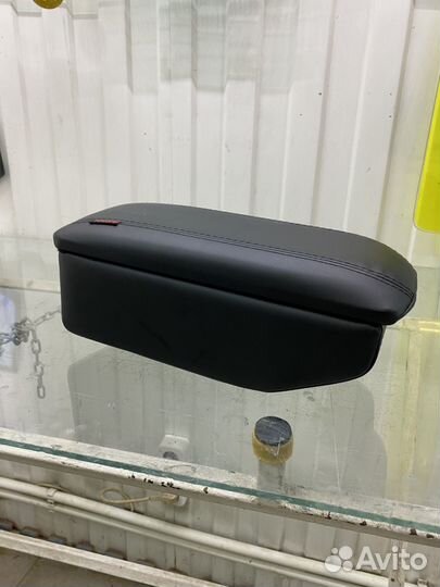 Подлокотник на hyundai accent тагаз