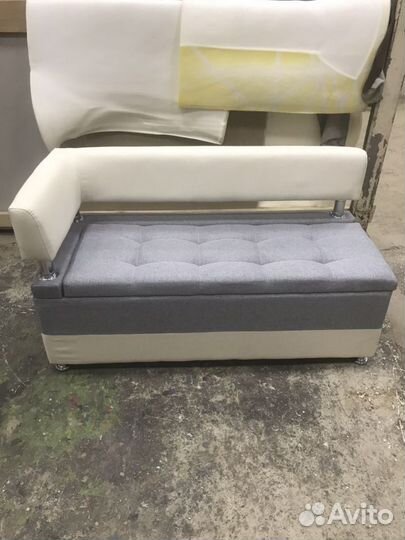 Диван кухонный