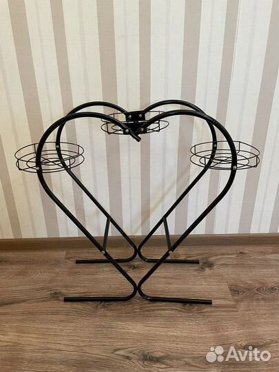 Подставка под цветы