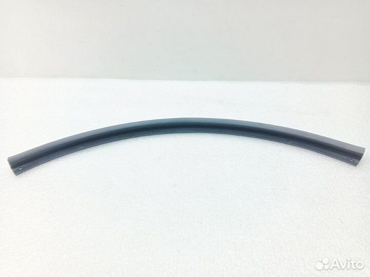 Уплотнитель двери задний левый Mitsubishi Asx 3