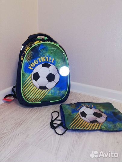 Школьный рюкзак