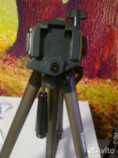 Штатив для видеокамеры