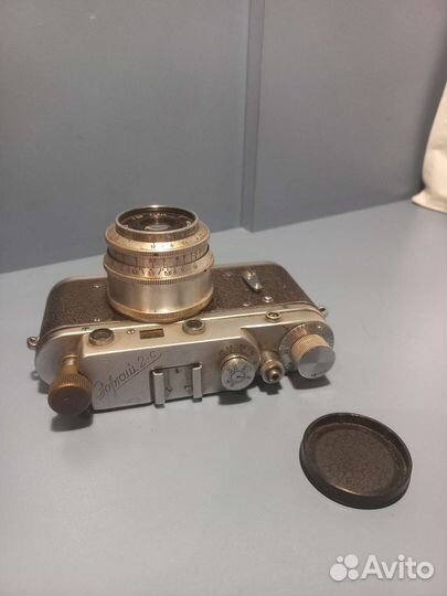 Плёночный фотоаппарат 