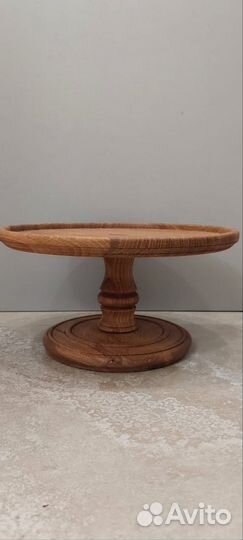 Блюдо на ножке