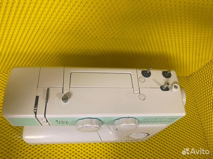 Швейная машина Чайка 425М (пд24)