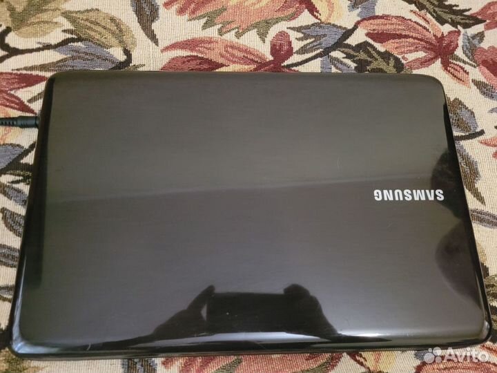 Ноутбук Samsung NP-R540