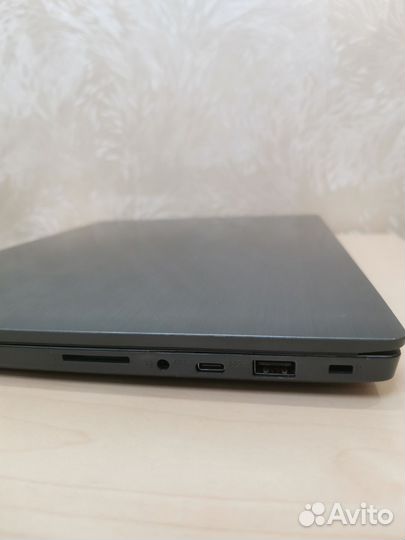 Ноутбук Lenovo 330-14IKB