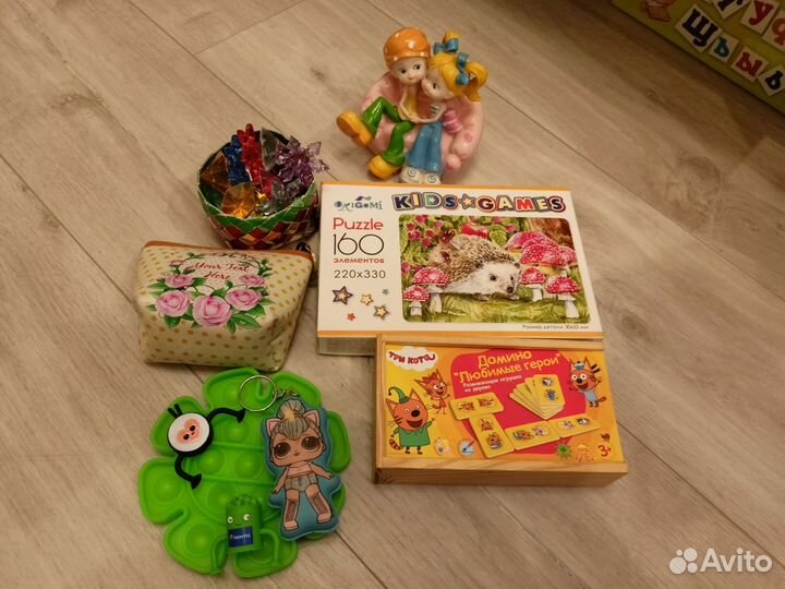 Отдам игрушки