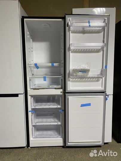 Холодильник двухкамерный новый