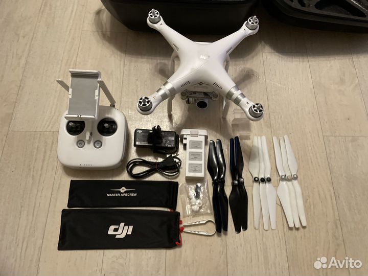 Квадрокоптер DJI phantom 3 advanced