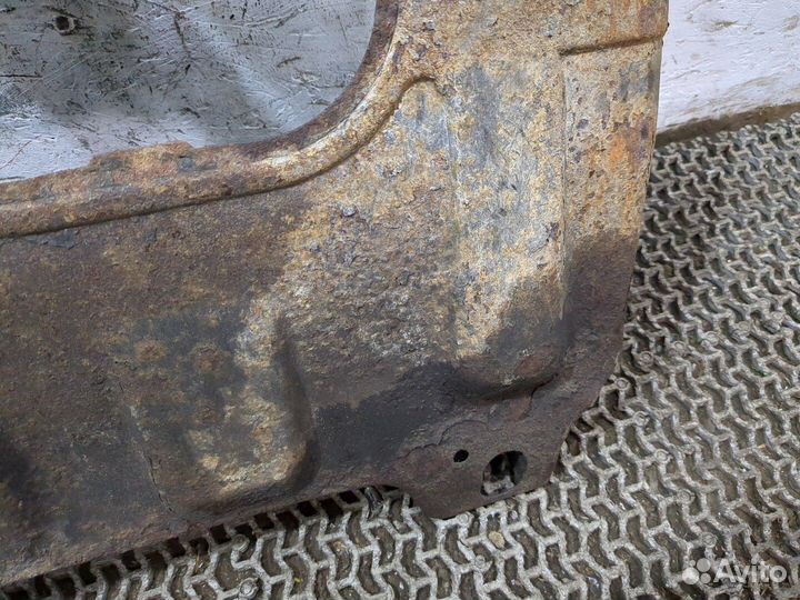 Защита моторного отсека Toyota 4 Runner, 2003