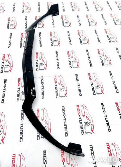 Губа переднего бампера W205 дорест черный глянец