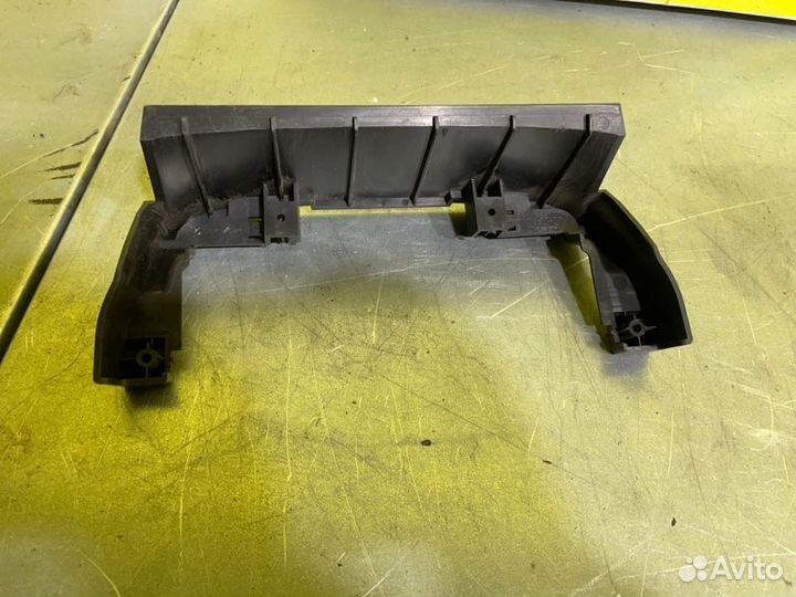 Накладка торпедо Mazda Cx-7 универсал 2.3 2007