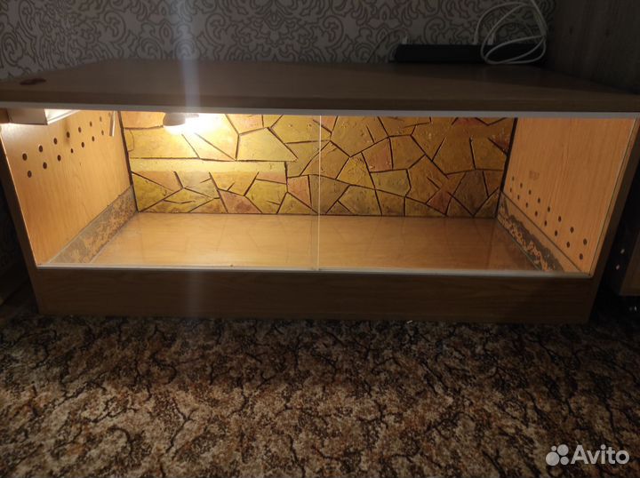 Террариумы для рептилий бу