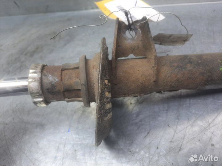 Амортизатор передний Skoda Octavia (A5 1Z)