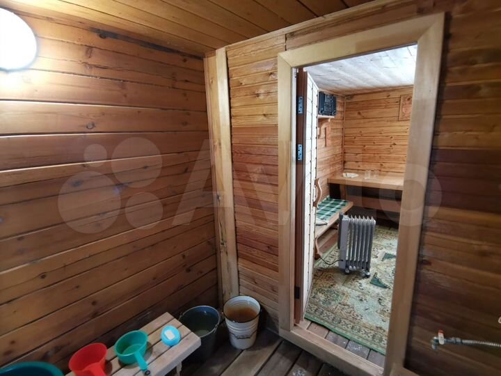 Коттедж 223 м² на участке 20 сот.